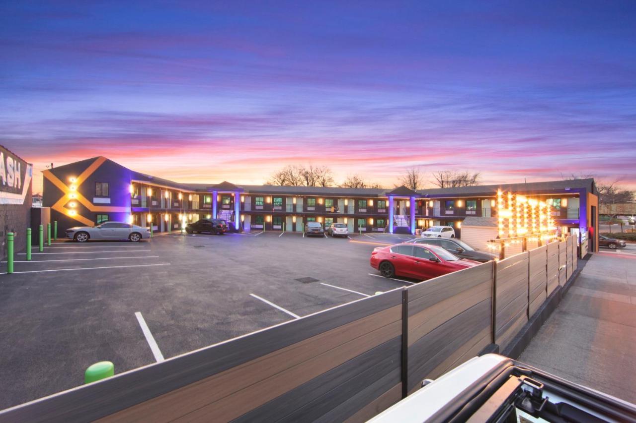 Hotel Opus Bronx Near Bay Plaza Mall New York Exterior photo